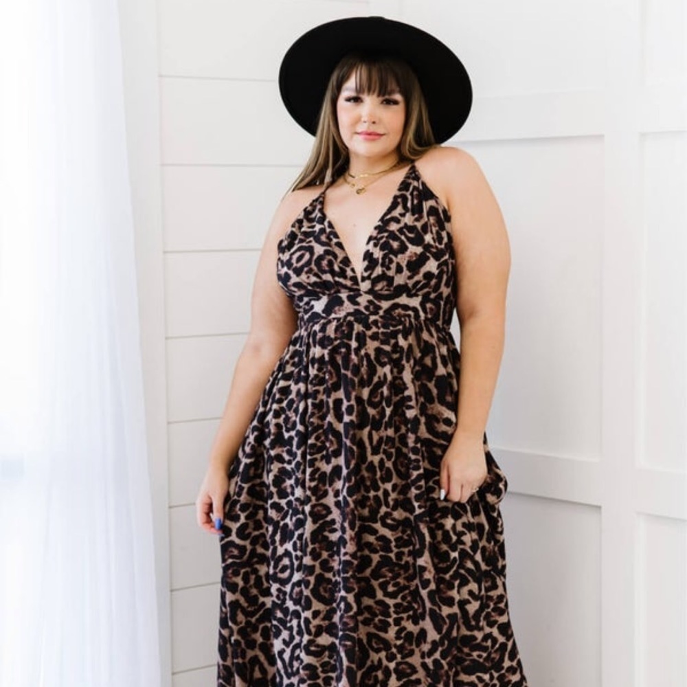 BoHo chic, black hat with removable studded bow - Picture 7 of 11